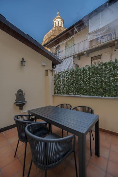 Residenza Mercanti - City Center - Lovely Maison Turijn Buitenkant foto